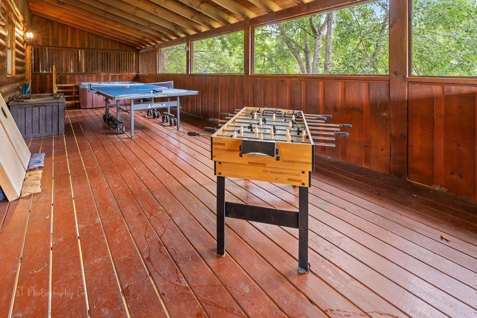 Hibernation Station Cabin Sevierville Exterior photo