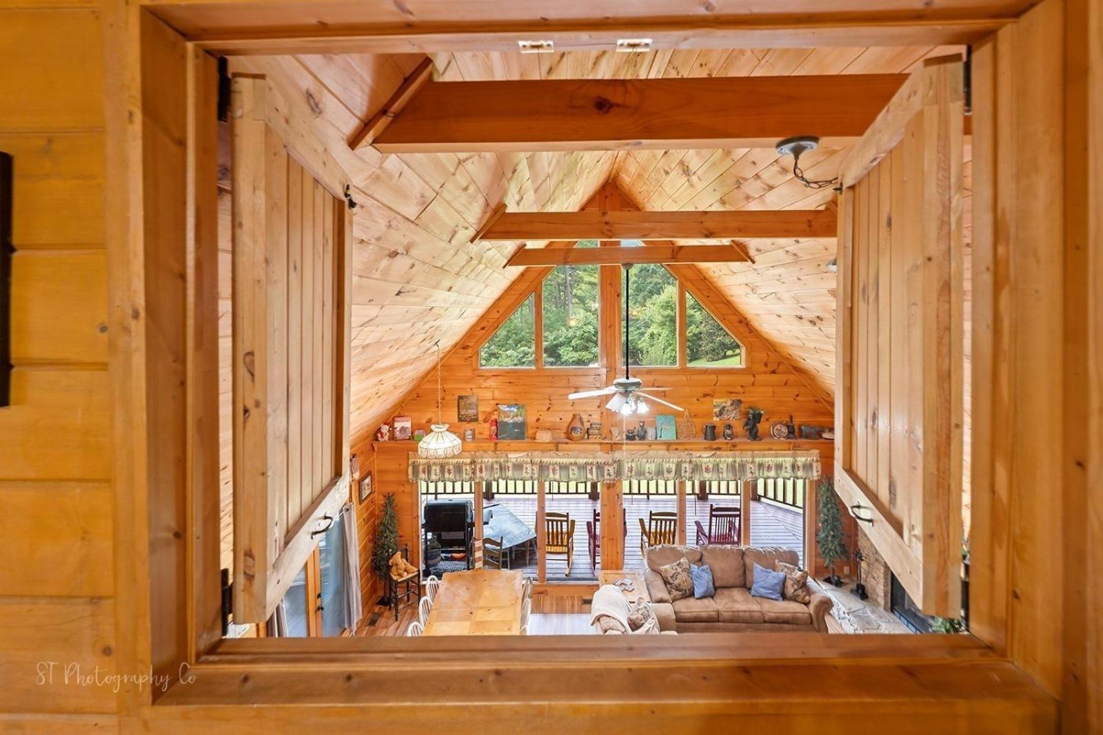 Hibernation Station Cabin Sevierville Exterior photo