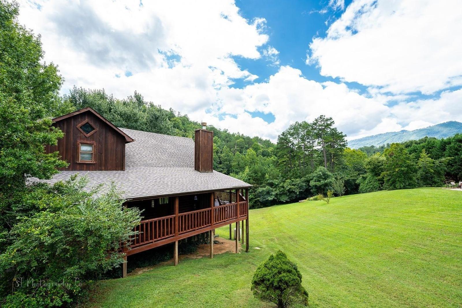 Hibernation Station Cabin Sevierville Exterior photo